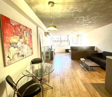 Microcentro Apartamento | Excelente Monoambiente con enfoque central