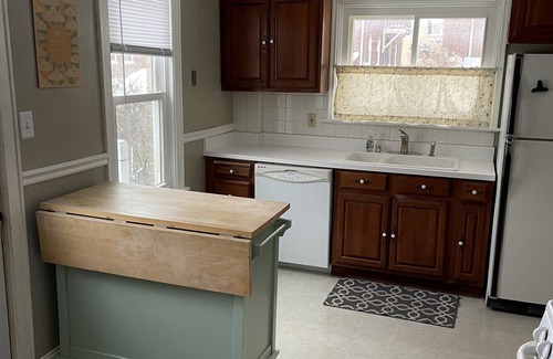 Wauwatosa Casa | Excellent 3bdr Tosa Home