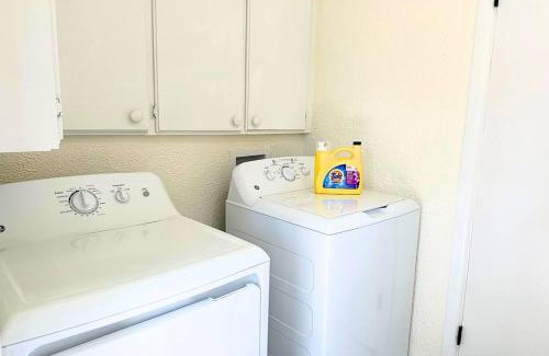 Irving Casa | Excellent 4BR Oasis, Hot Tub, Game Room & Backyard Paradise, Near Airport, Private Parking for 4!