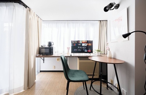 Gohongi Apartamento | Excellent access to Shibuya area! Residence with cherry blossom motif [307].
