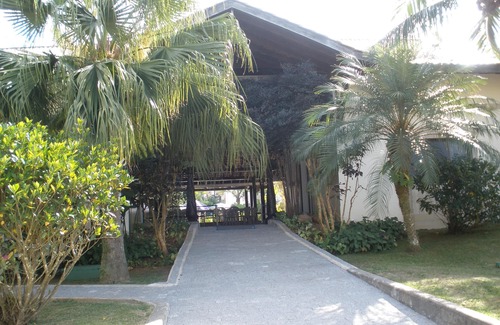 Toninhas Apartamento | Excelente apartamento a 50 metros de la playa de Las marsopas Cond. Wembley Tenis