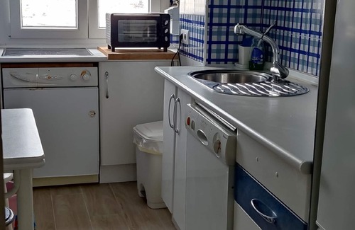 Rota Apartamento | Rota, 1ª línea playa La Costilla, espectaculares vistas al mar, con GARAJE, WIFI