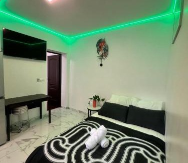 Combat Apartamento | Excellent Appartement Rénové au Cœur de la Capitale