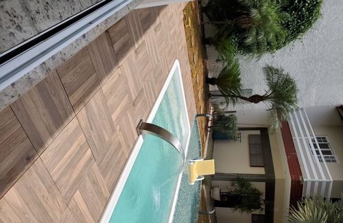 Balneario Florida Casa | Excelente casa frente al mar con piscina y barbacoa.