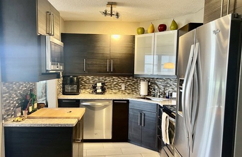 Pinellas Point Apartamento | Excellent location!!!