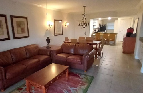 Florida Central Atlantic Coast Complejo | Excellent Location Close to Everything !!!!