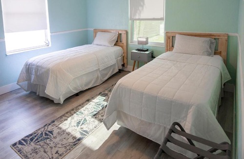 North Andrews Gardens Casa | “Excellent location! Beautiful relaxing home