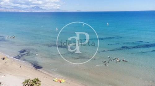 Cabo de las Huertas Apartamento | Excepcional Apartamento AMANECER al borde de playa y mar, en CHALET ROQUETES