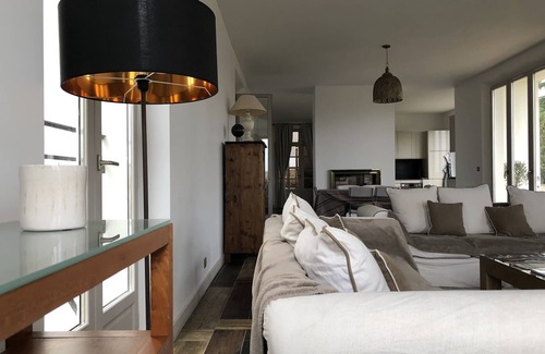 Ville-d'Avray Apartamento | Hermoso apartamento de aire, vista panorámica de París, 130 m2, entre París y Versalles