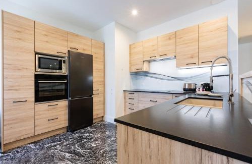 Frontignan Apartamento | exceptional apartment with private parking