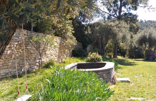 Ceyreste Villa | Encantadora casa con piscina ubicada a 10 minutos del mar.