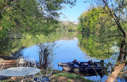 Capdenac-Gare Casa | Exceptional gîte on the banks of the river Lot