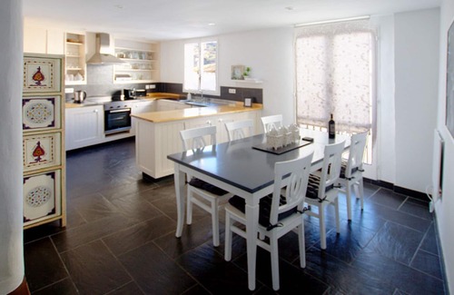 Casares Casa | Excepcional casa en el centro del impresionante pueblo blanco de Casares.