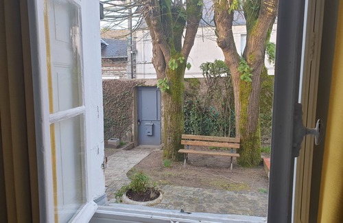 Caserne Mellinet Casa | Exceptional house with large gardens near the center of Nantes