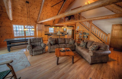 St Germain Cabina | Exceptional log home on 9+ acres with frontage on Big St. Germain Lake