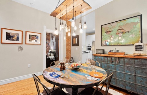 Whittier Casa | Excepcional victoriana moderna, céntrica y cerca del centro