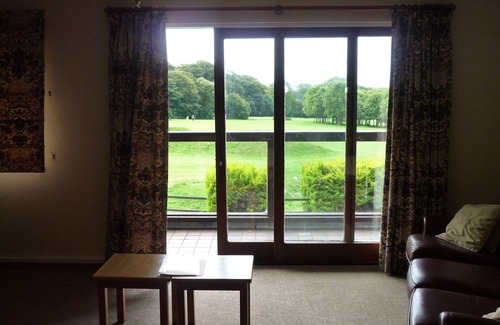 Praze-An-Beeble Apartamento | Exceptional Sleep 6 Country Estate Holiday. Free leisure facilities on-site
