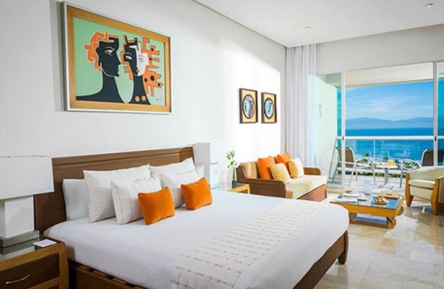 Nuevo Vallarta Complejo | Exceptional two bedroom suite in Nuevo Vallarta