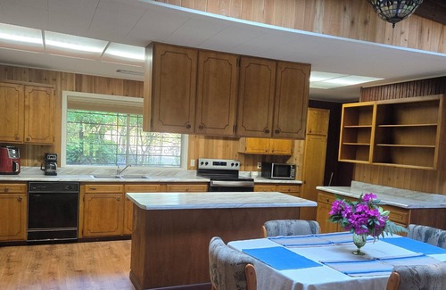 Gasquet Apartamento | Exceptional View Studio apartment with beautiful, spectacular river view.