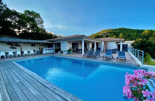 Sari-Solenzara Villa | Villa excepcional Córcega del Sur - Mar Vista piscina