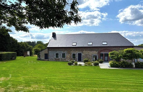 Momignies Villa | Exceptional villa with rural charm. Jacuzzi, pétanque court, nature, peace and quiet.