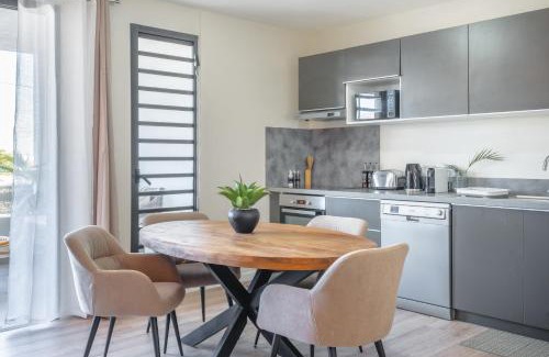 La Saline Les Bains Apartamento | Exceptionnel ! Appart luxueux à 8 min à pied du lagon