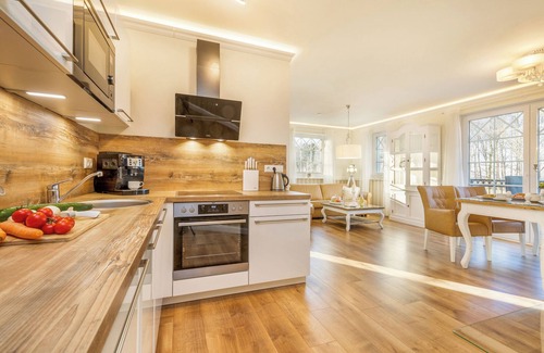 Zingst Apartamento | Exclusive disabled-friendly apartment on the first floor of Villa Strandblic