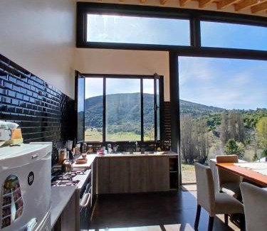 San Martín de los Andes Casa | Exclusiva Casa de Categoría a Estrenar en Barrio Privado de San Martin de los Andes