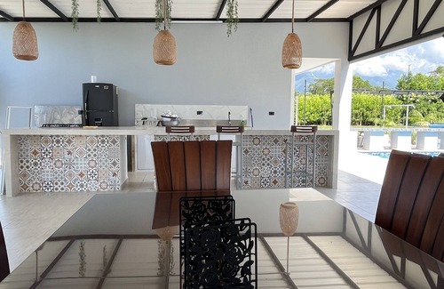 Restrepo Cabaña | EXCLUSIVA CASA DE CAMPO EN LOS LLANOS ORIENTALES