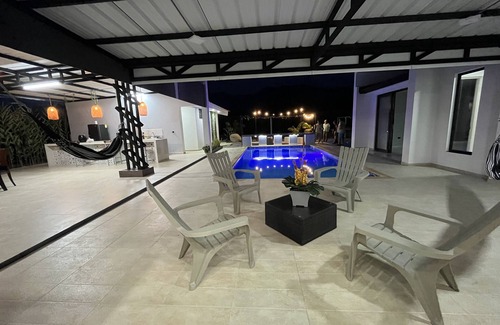 Restrepo Cabaña | EXCLUSIVA CASA DE CAMPO EN LOS LLANOS ORIENTALES