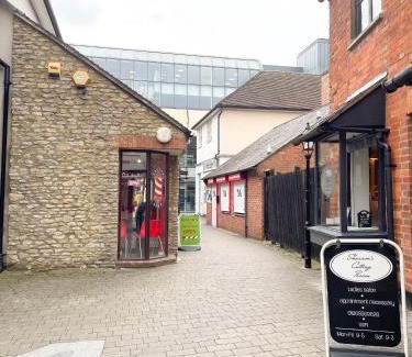 Bicester Apartamento | Exclusive 1 and 2 Bedroom Flats only 0,5 miles away from Bicester Village