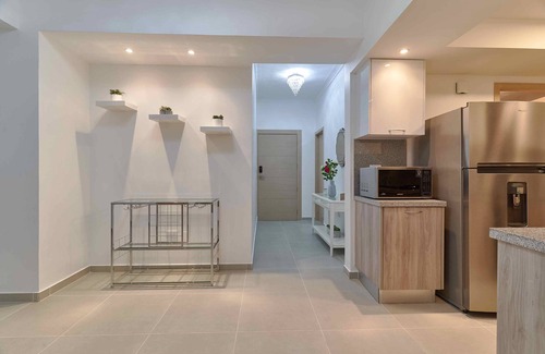 Evaristo Morales Condominio | Exlusivo apart en la Evaristo Morales, Rep Dom