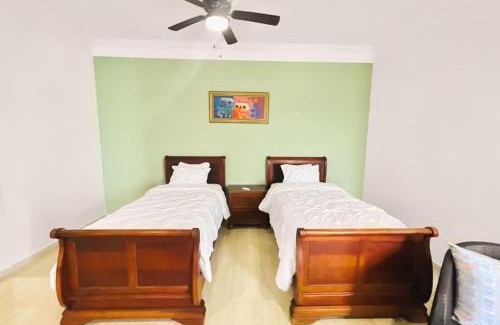 San Geronimo Apartamento | Exclusive 3 BDR, Gym & Pool, SeaView, Luxury Tower