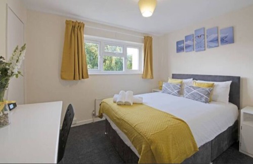 Hatfield Apartamento | Exclusive 4BR House with Free Parking At Hatfield