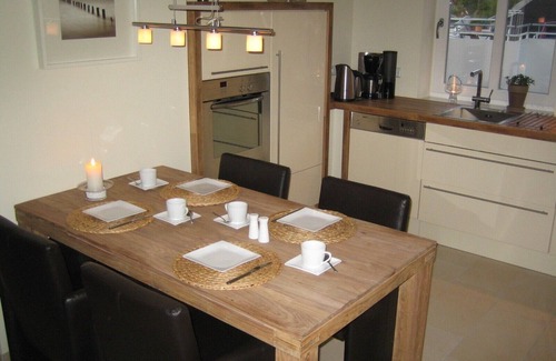 Borkum Apartamento | Exclusivo apartamento de 5 * con vistas al mar.