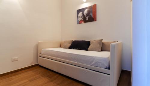 Lecco Apartamento | Exclusive apartment - Magritte Style