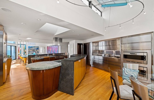 Padaro Lane Casa | Exclusive Beachfront Compound