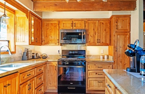 Wrightwood Chalet De Esquí | Exclusive Chalet w/hot tub & sauna - less then 60 miles from LA