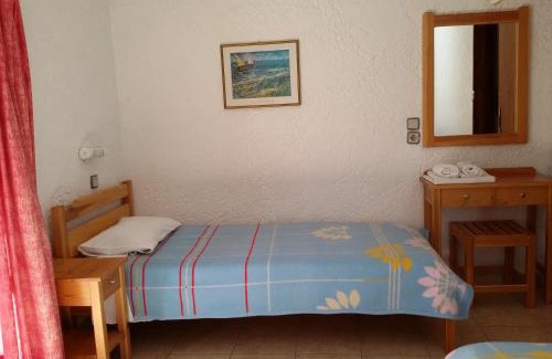 Palaiochora Casa | Exclusive Cottages in a quiet oliverove near the sea