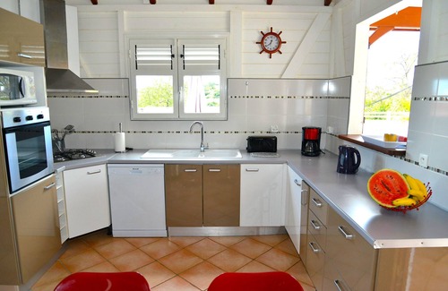 Le Diamant Villa | Villa criolla con todas las comodidades, con piscina, cerca de la playa Diamant.