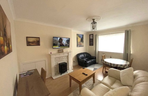Kilwinning Casa | Exclusive for maximum two adults, maximum 7 days