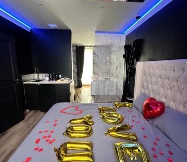 Saint-Gervais-la-Foret Apartamento | Exclusive Room BLOIS - Love Room