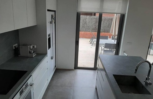 Olot Villa | Exclusiva villa con piscina privada totalmente equipada