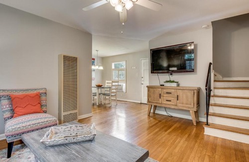 Uptown Apartamento | Exclusive Historical Townhome: serene and cozy