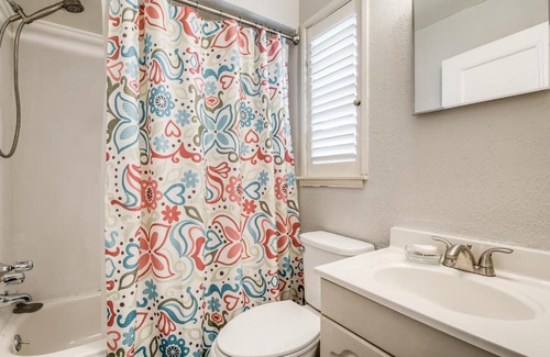 Uptown Apartamento | Exclusive Historical Townhome: serene and cozy