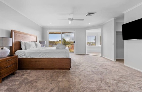 Tumbi Umbi Casa | Exclusive Luxury Oasis - Tumbi Umbi, NSW
