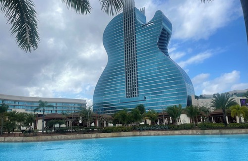 Country Club Apartamento | Exclusive Miami Studio Pool Beaches