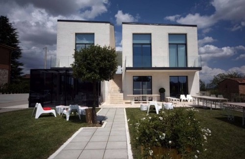 Abbadia di Montepulciano Apartamento | Exclusive Modern Apartment at Abbadia di Montepulciano