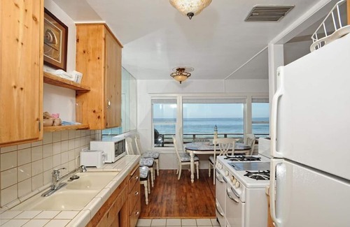 Eastern Malibu Apartamento | Exclusiva cabaña frente al mar en Dry Sandy Carbon Beach - Seal