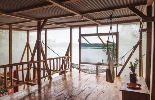 Tierra Oscura Casa | ✨Exclusive✨Jungle Retreat on Bioluminescent Lagoon